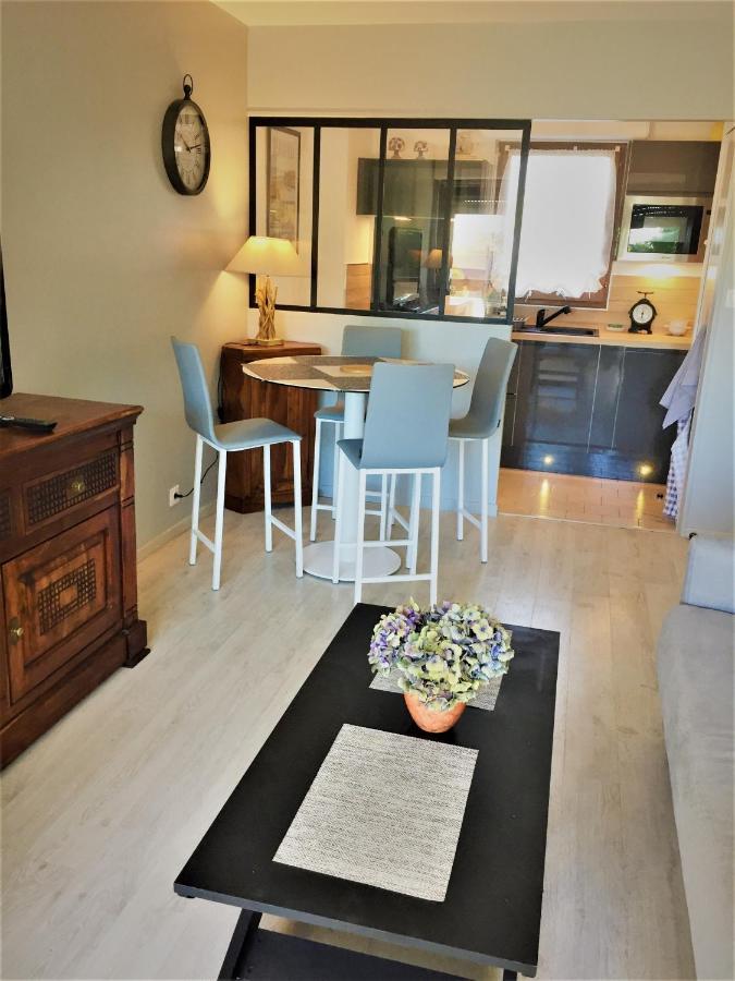 Domaine Prive, , Piscine, Jacuzzi, Joli Appartement โดวีลล์ ภายนอก รูปภาพ