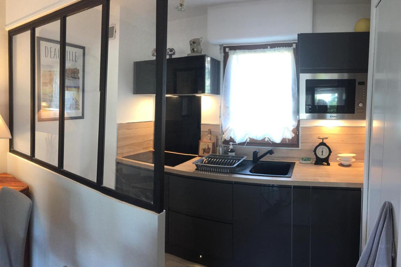 Domaine Prive, , Piscine, Jacuzzi, Joli Appartement โดวีลล์ ภายนอก รูปภาพ